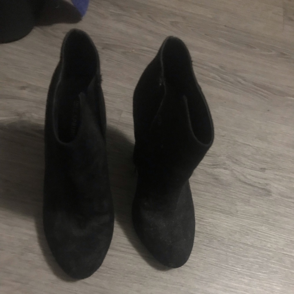 Spring ankle booties